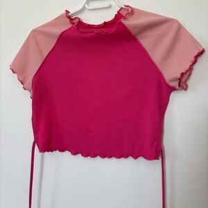 💕3/10$💕🌸 SHEIN Pink and Peach Ruffle Trim Backless Top – Size Large 🌸